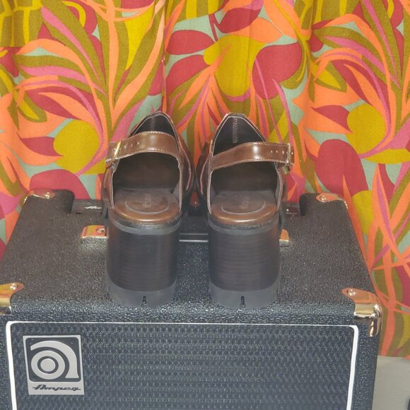 Jeffrey Campbell Kulture-S Slingback Clogs, size 9 - Picture 3 of 5